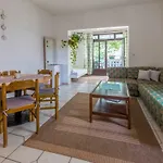 Dom Apartment