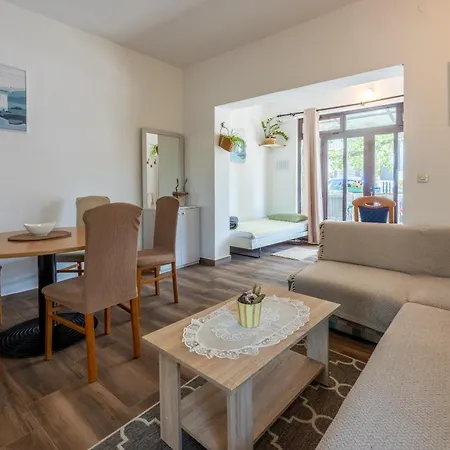 Dom With 2 Terrace & Free Parking Appartement Jadranovo
