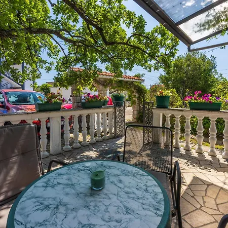 Dom With 2 Terrace & Free Parking Jadranovo