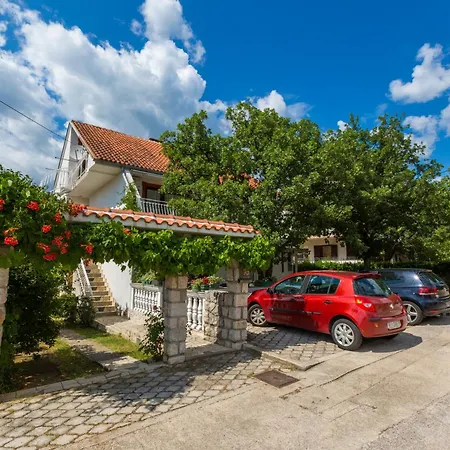 Dom With 2 Terrace & Free Parking Appartement *
