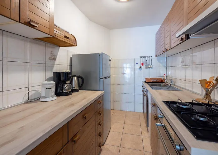 Dom Διαμέρισμα Jadranovo