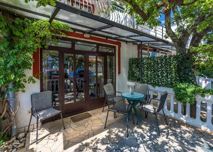 Διαμέρισμα Dom Jadranovo