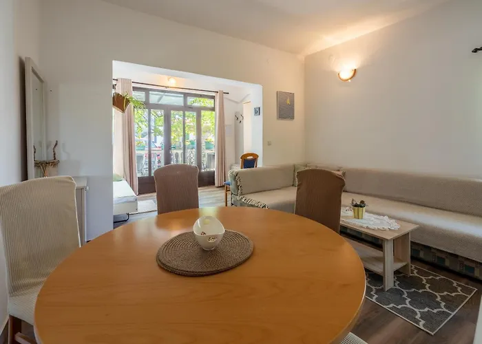 Dom Appartement Jadranovo