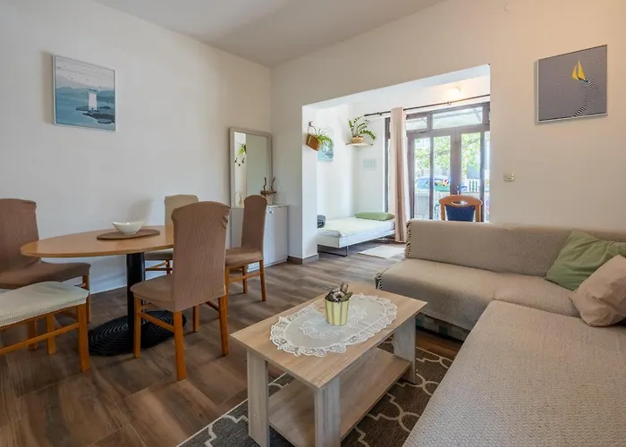 Dom Appartement Jadranovo